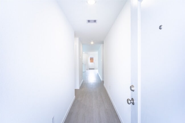 Photo - 15724 Plum Brk Dr