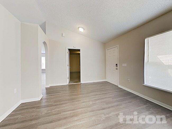 Photo - 6372 Gainsboro Ave