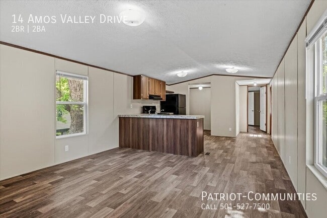 14 Amos Valley Dr