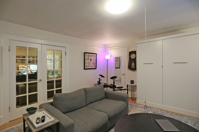 Photo - 741 Douglass St Unidad #10