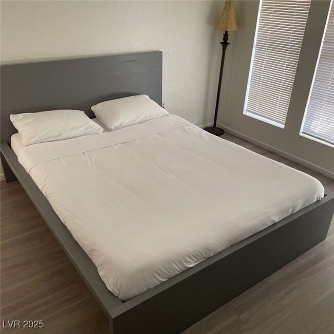 Photo - 4650 Koval Ln