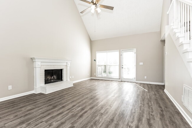 Photo - 109 St Michaels Ln