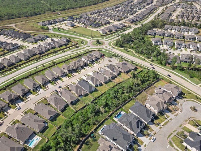 Photo - 1942 Waters Branch Dr