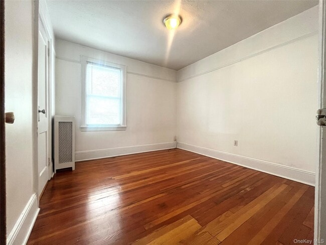 Photo - 80-54 160th St Unit HSE