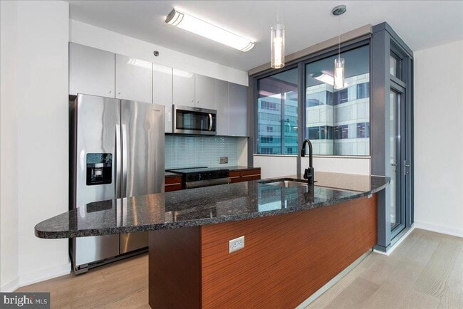 Photo - 2101 Market St Unit 2206