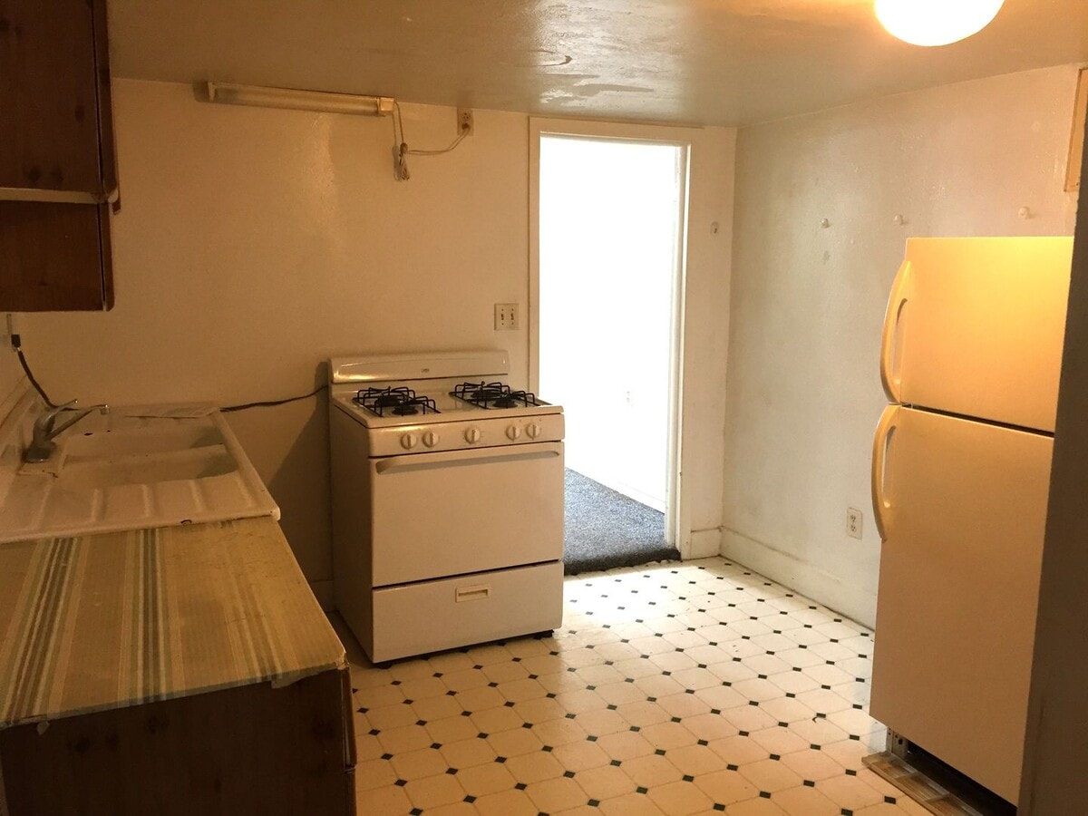 Photo - 509-511 1/2 Cedar Street Unit 509 1/2  Cedar Street