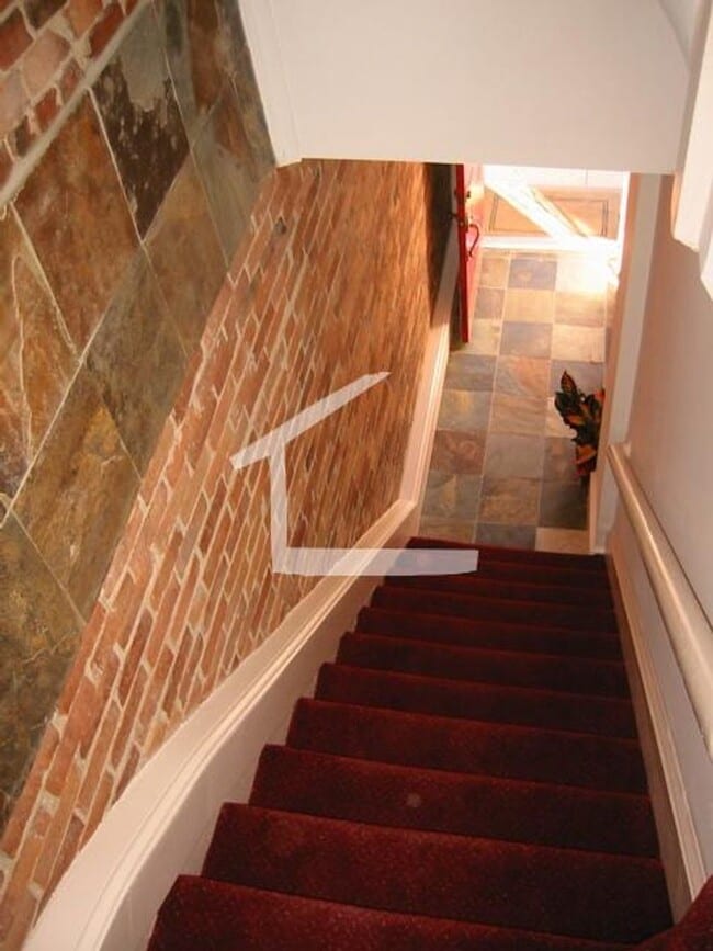 Photo - Huge, luxury 2 bed penthouse in South Boston!