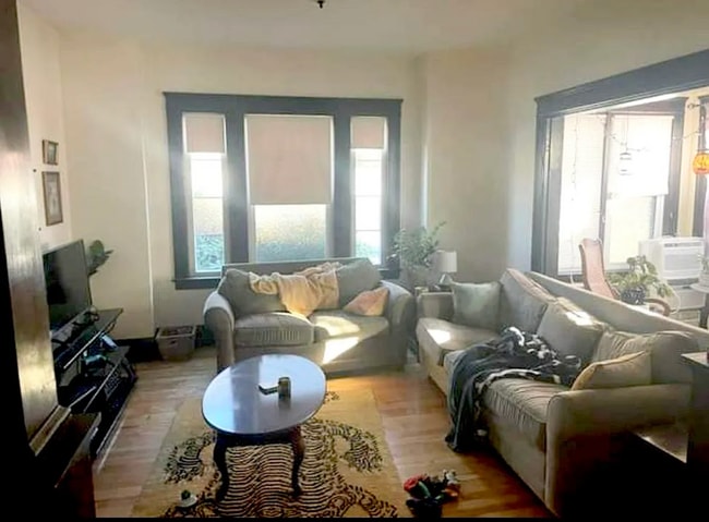 Photo - 996 Pleasant St Unit 2