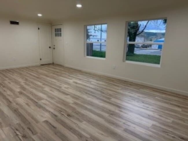 Photo - Sweet Home 3234 Unit C