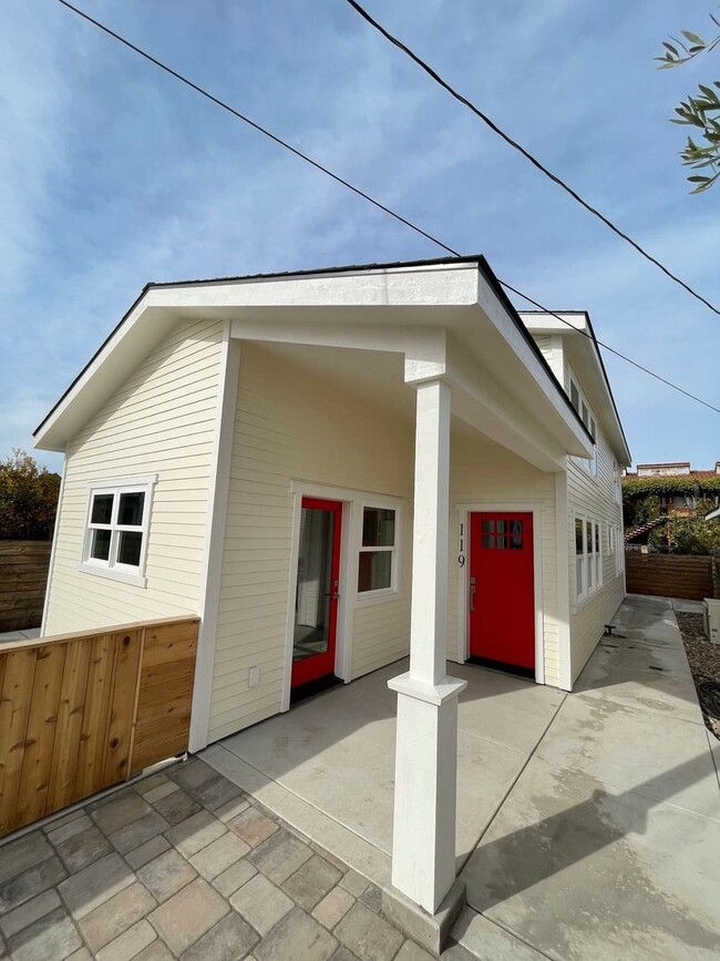 Building Photo - 121 Nelson St Unit 119