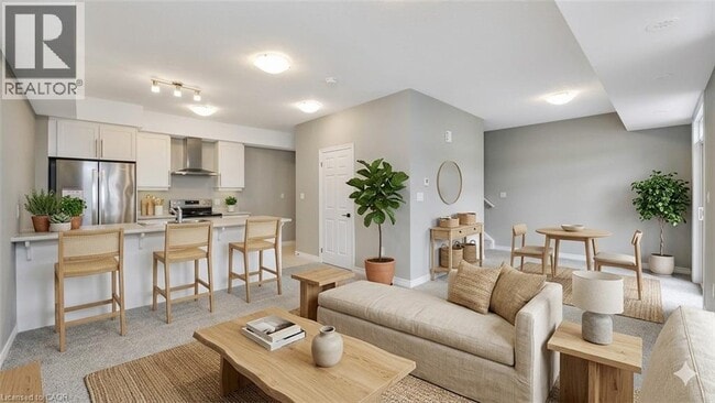 Photo - 28 Oat Ln