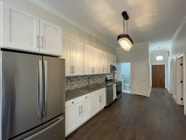 Apartment Kitchen - Mark Twain Building