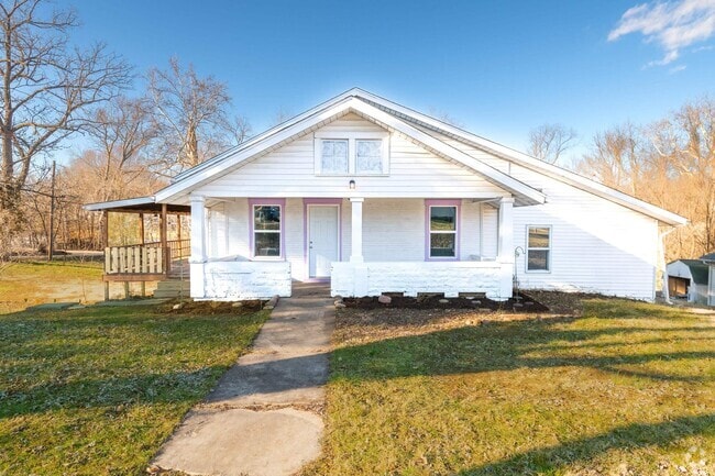 Building Photo - 715 25th St Rental