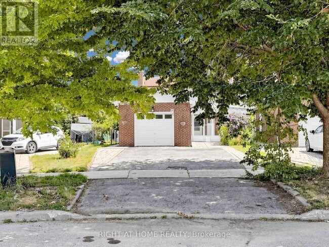 Photo - 148 Sexton Crescent