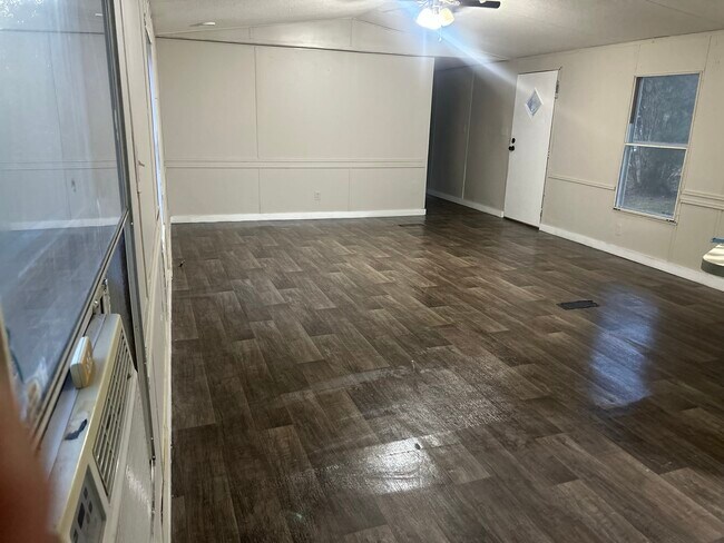 Photo - 1670 Q T Todd Dr