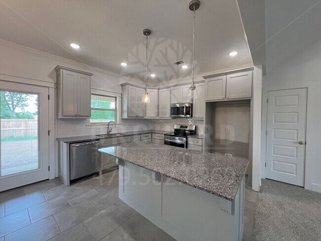 Photo - Tontitown- Single-Family Home- Beautiful C...