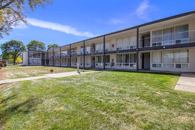Altitude Apartments East
