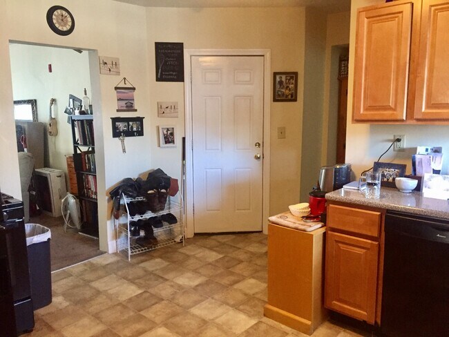 Photo - Shirley Street in Winthrop MA Unidad 2