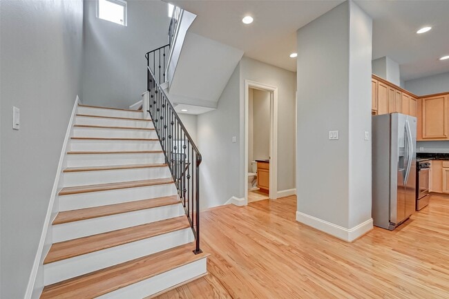 Building Photo - 2906 Leeland St