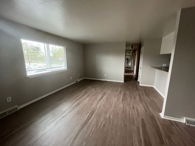 Photo - 3 bed 2 bath townhouse - Great Location