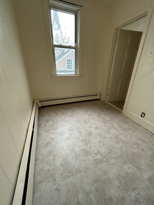 Photo - 200 London St Condo Unit 2