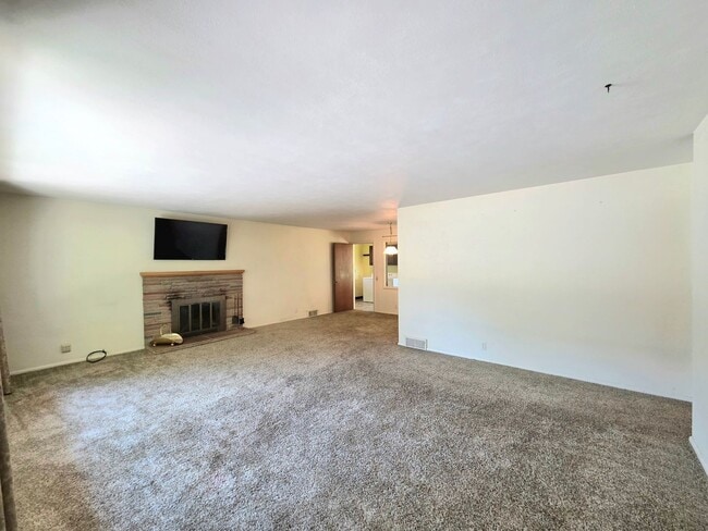 Photo - 1336 Fourth St.