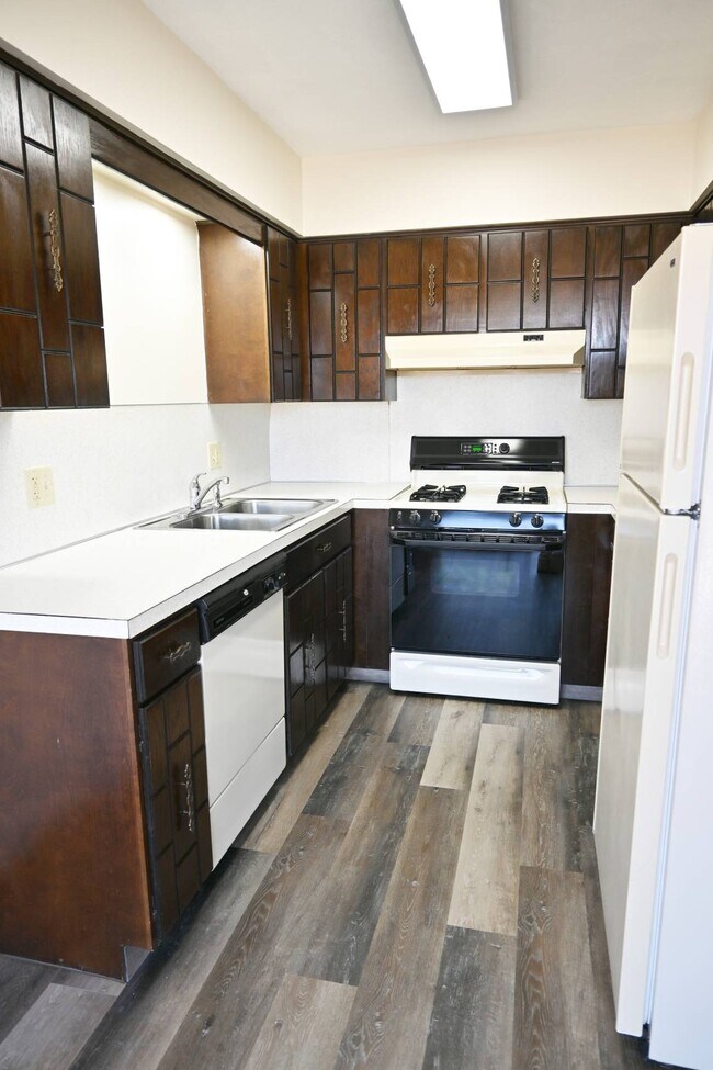 Photo - Kingswood Annex