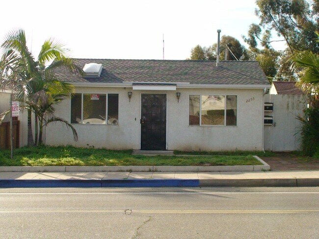 2255 Garnet Ave Unit 1