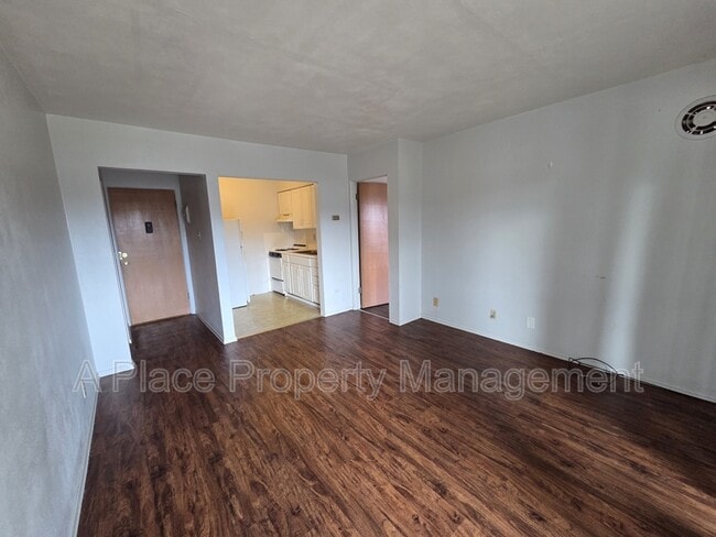 Photo - 2727 Hampton Ave