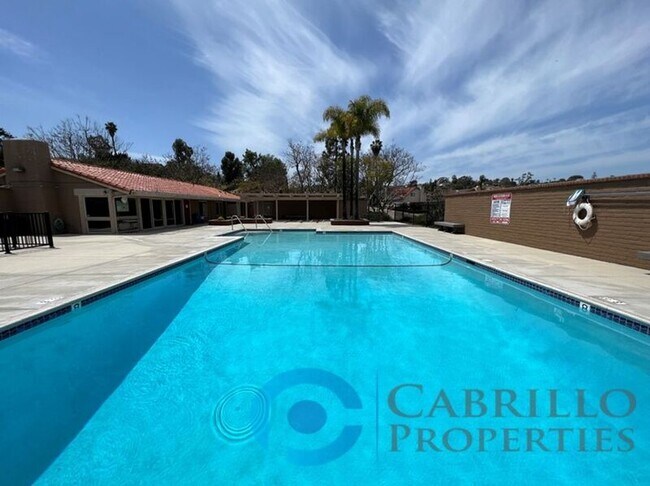 Photo - 2419 Fieldlane Pl