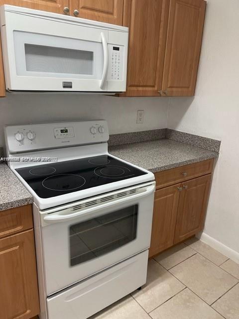 Photo - 2685 W 66th St Unit 11-20