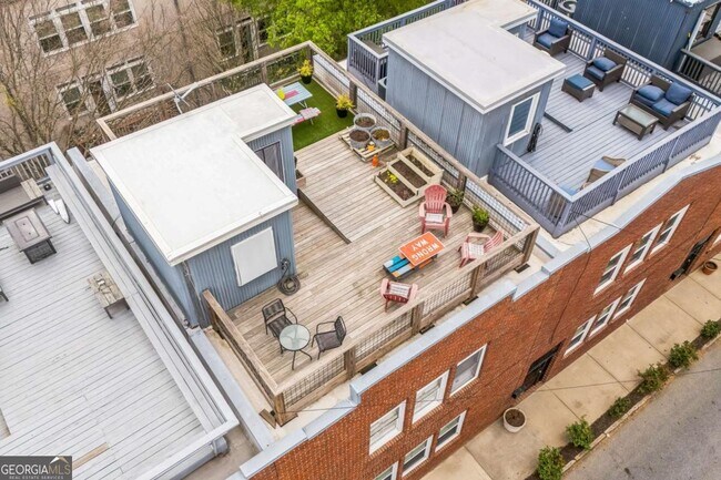 Photo - 230 Bradberry St SW