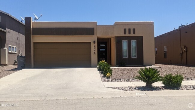 Building Photo - 3752 Loma Jacinto Rental