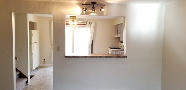 Photo - 1827 Thackeray Ave NW