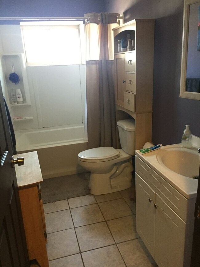 Photo - 724 S 20th St Unit 3rd FL