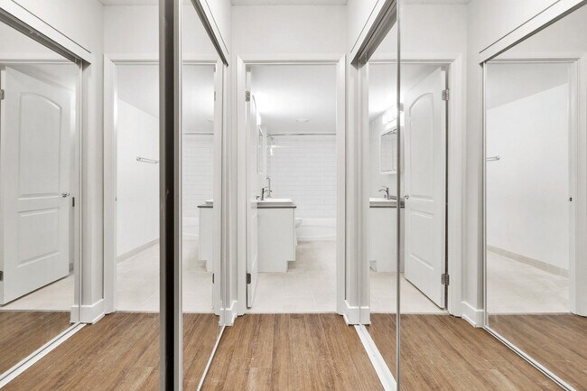 Photo - Barrett Place I