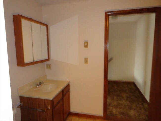 Photo - 17 Highland St Unit B