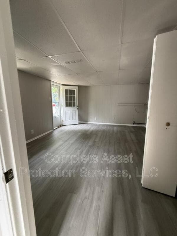 Photo - 430 Woodlawn Ave