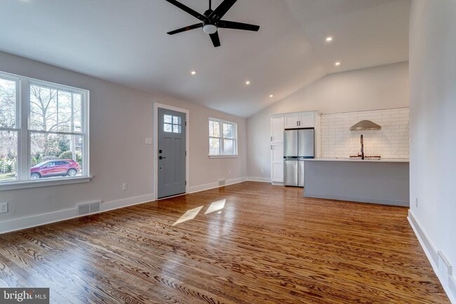 Photo - 308 Lenox Rd
