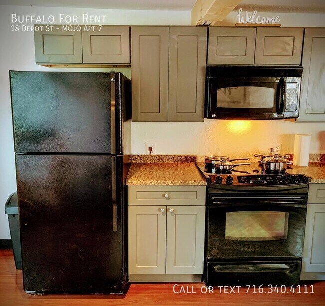 Photo - 18 Depot St Unidad MOJO Apt 7