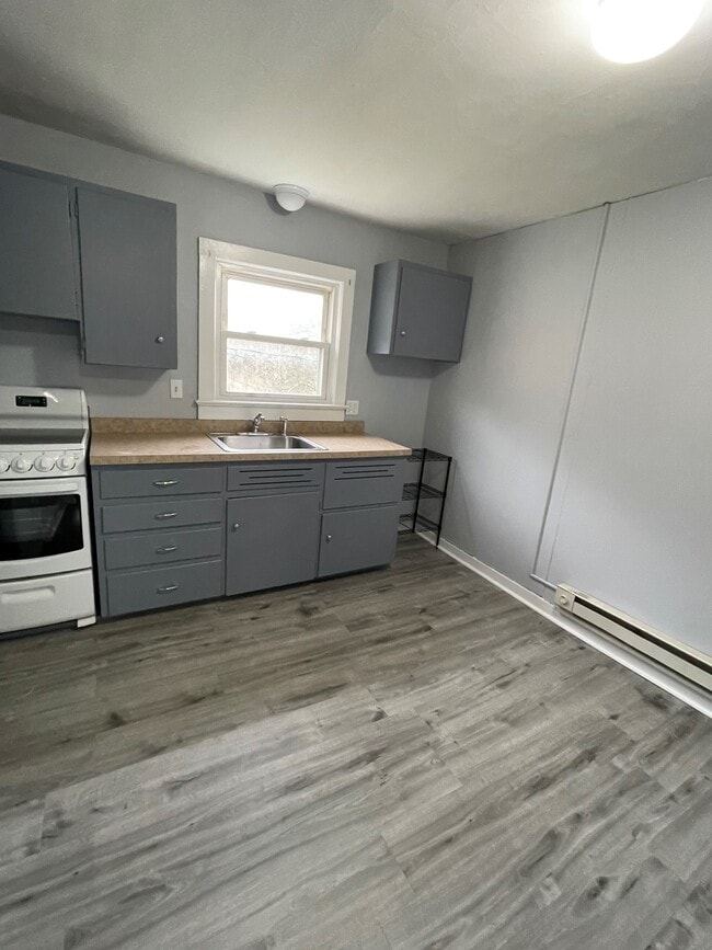 Photo - 651 Seven Bridge Rd Unit 1