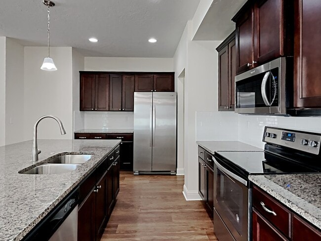 Photo - 63 S Lancaster Dr