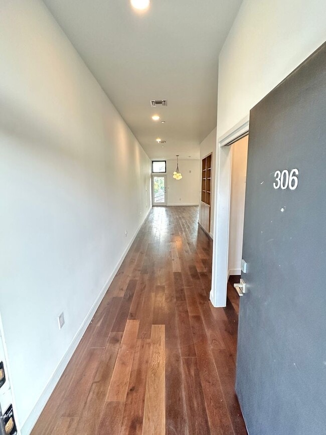 Photo - Stunning One bedroom/One bath Condo Locate... Unit 306