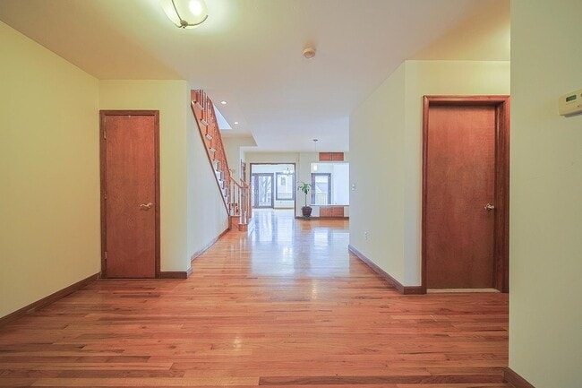 Photo - 220 Harrison Ave Unit 2