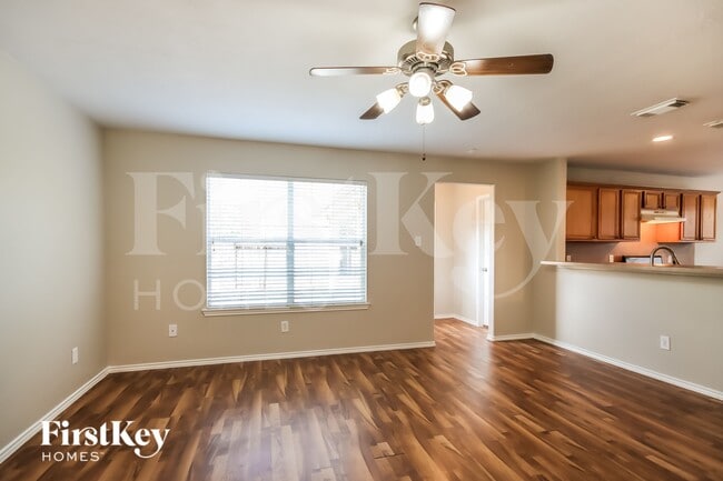 Photo - 17903 Seco Creek Ln