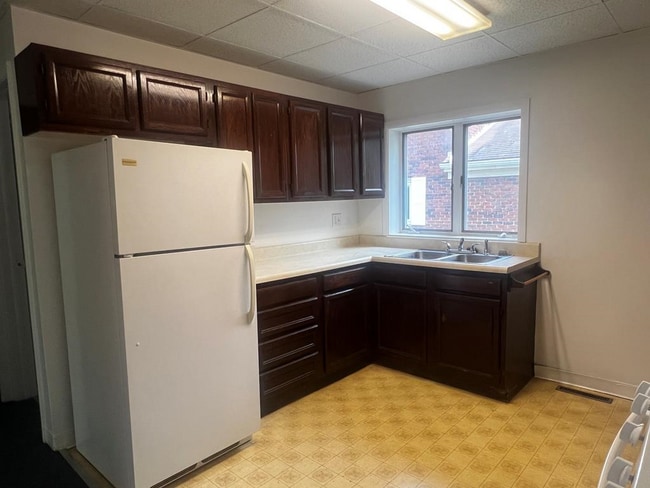 Building Photo - 144 Horseheads Blvd Rental