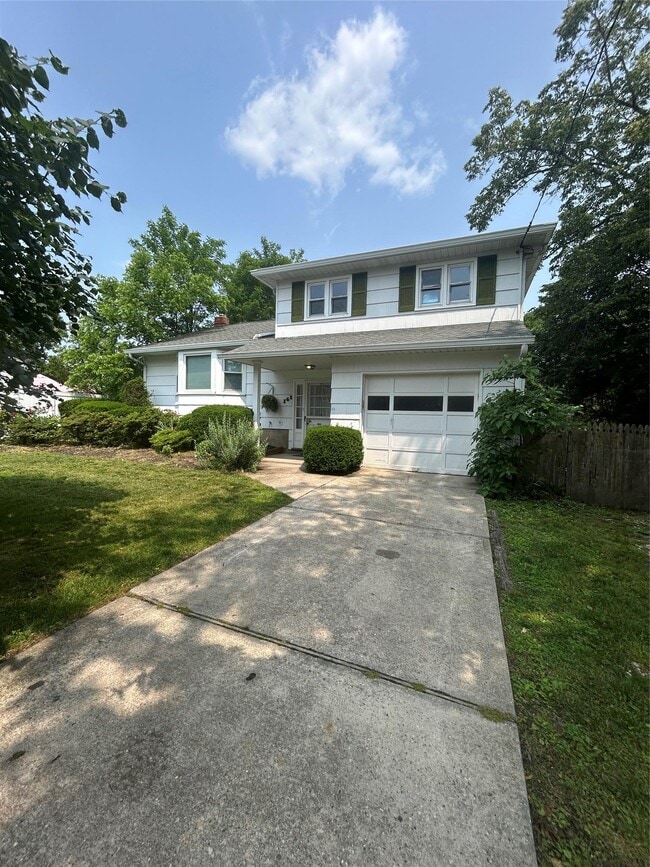 Photo - 161 Copiague Pl House