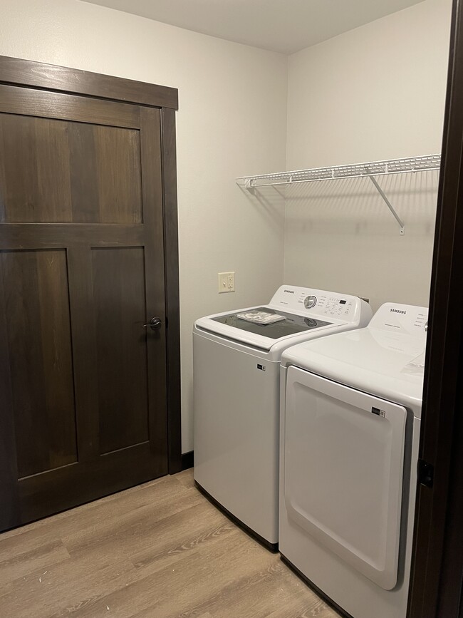 Photo - Settlers Ridge Apartments