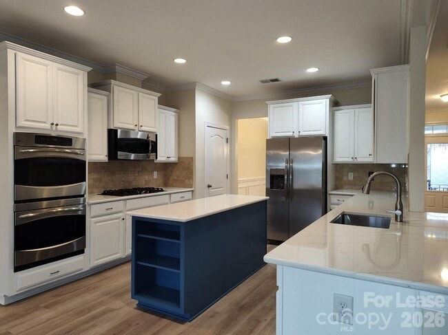 Photo - 4009 Oxford Mill Rd