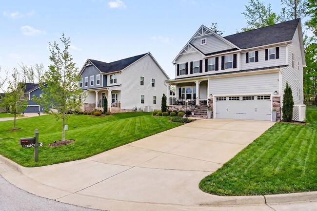 Photo - 4 Bedroom Executive Home located in Magnolia Green